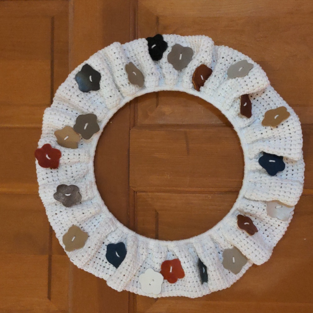 Handmade Crochet Wreath Genuine Leather Multicolor Floral Accents 16.5" - Picture 2 of 11
